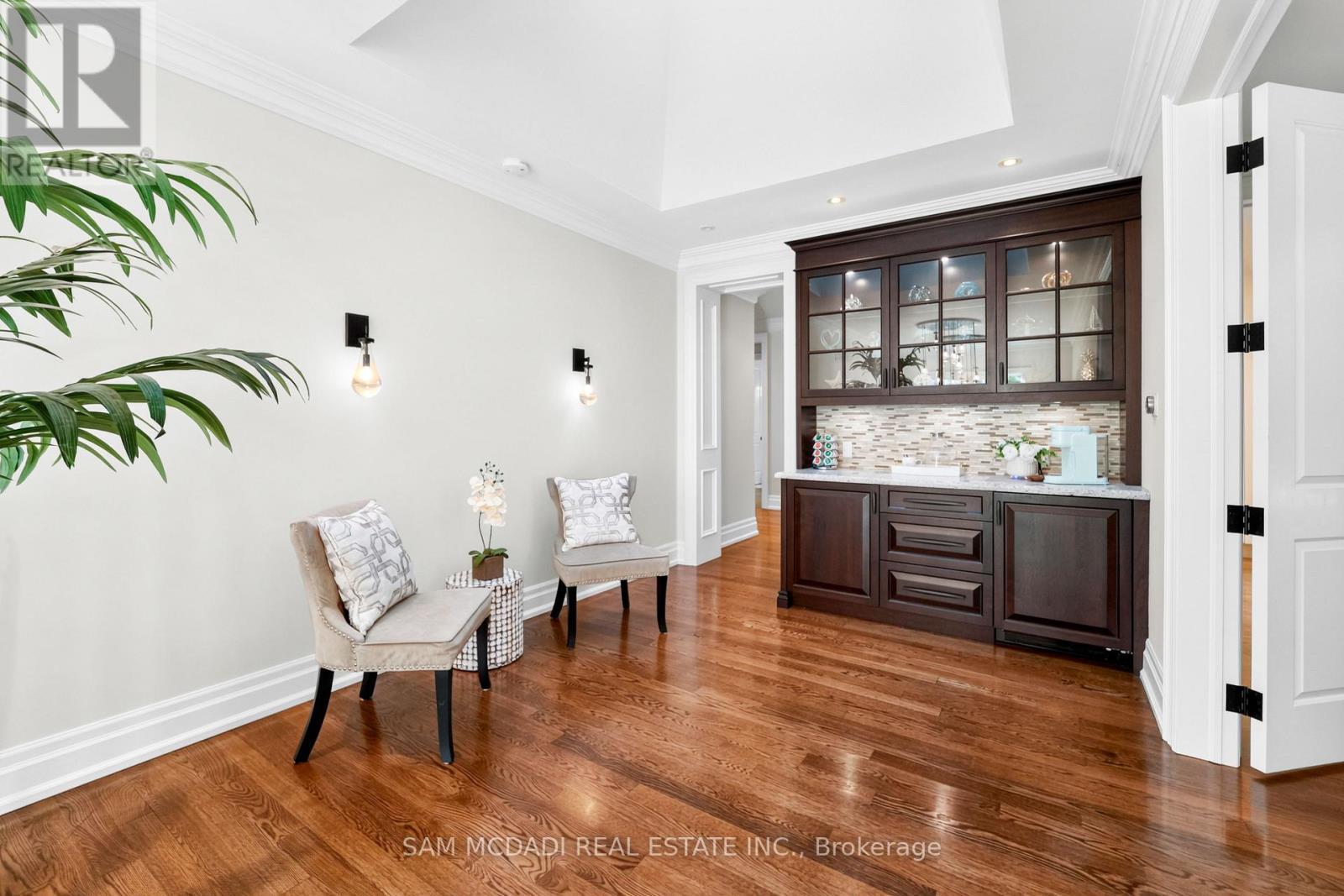 1578 Spring Road, Mississauga, ON