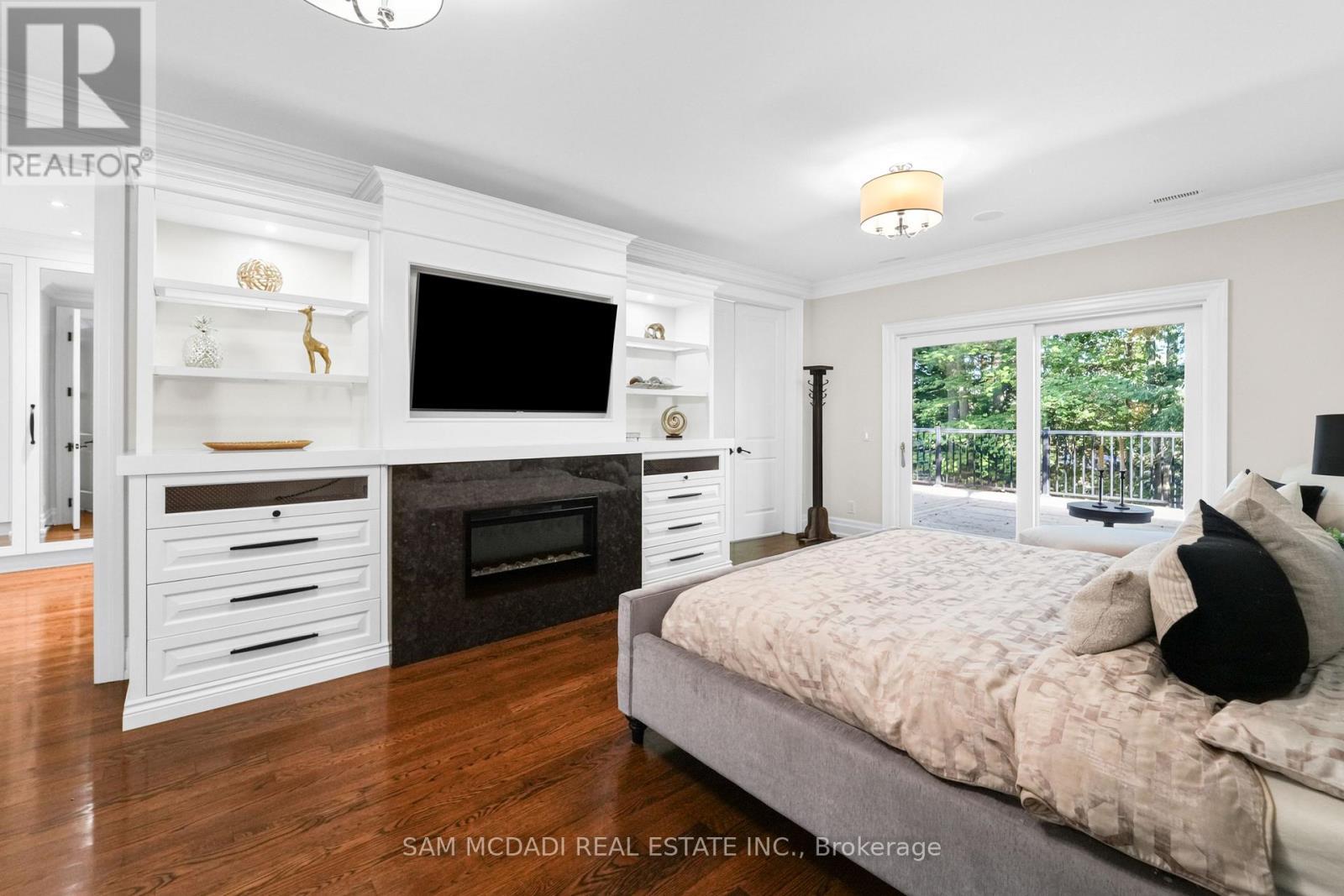 1578 Spring Road, Mississauga, ON