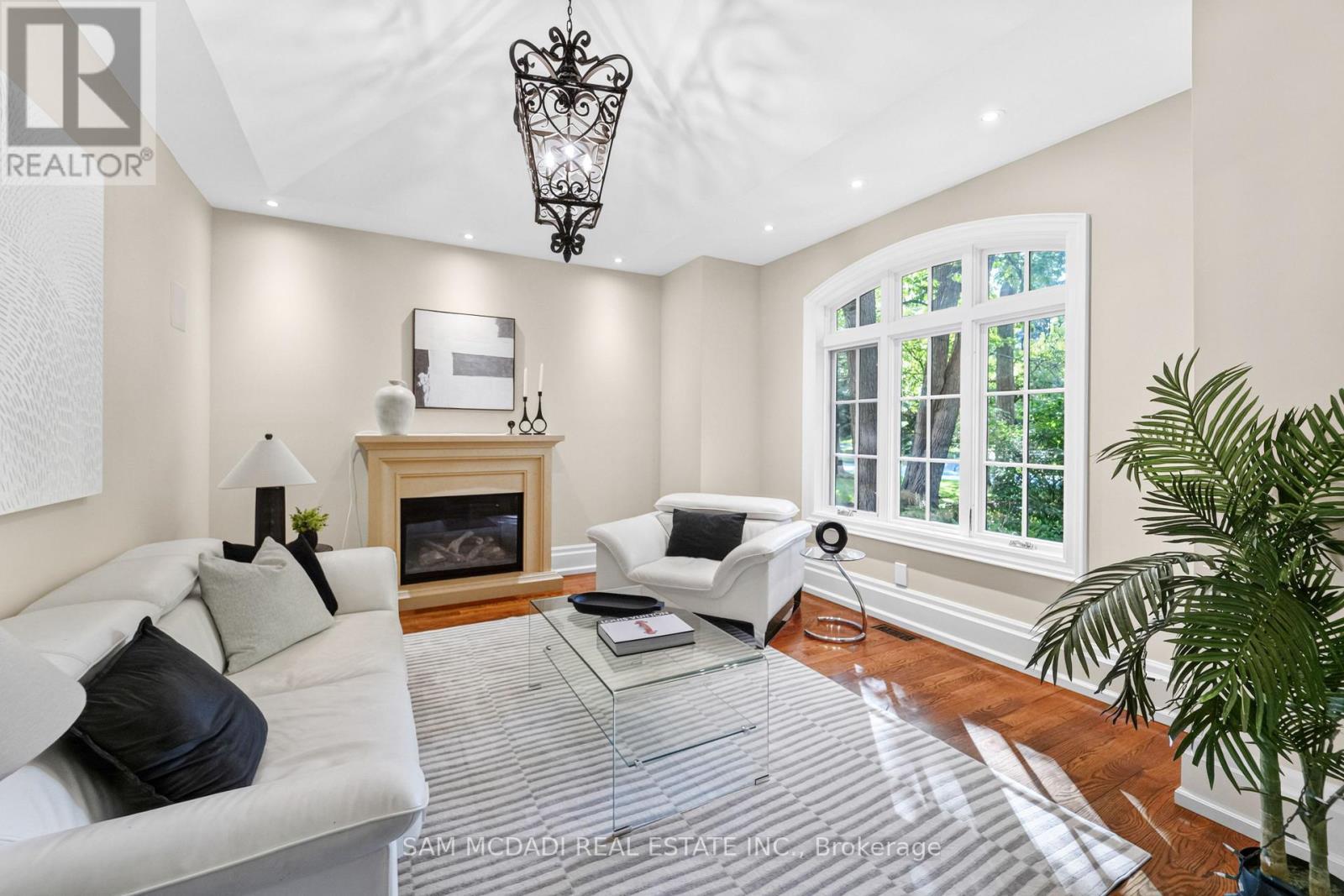 1578 Spring Road, Mississauga, ON