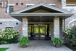 109 - 1 CHAMBERLAIN CRESCENT Collingwood, ON L9Y 0X7