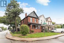 90 BELVIEW AVENUE  Hamilton, ON L8L 7K8