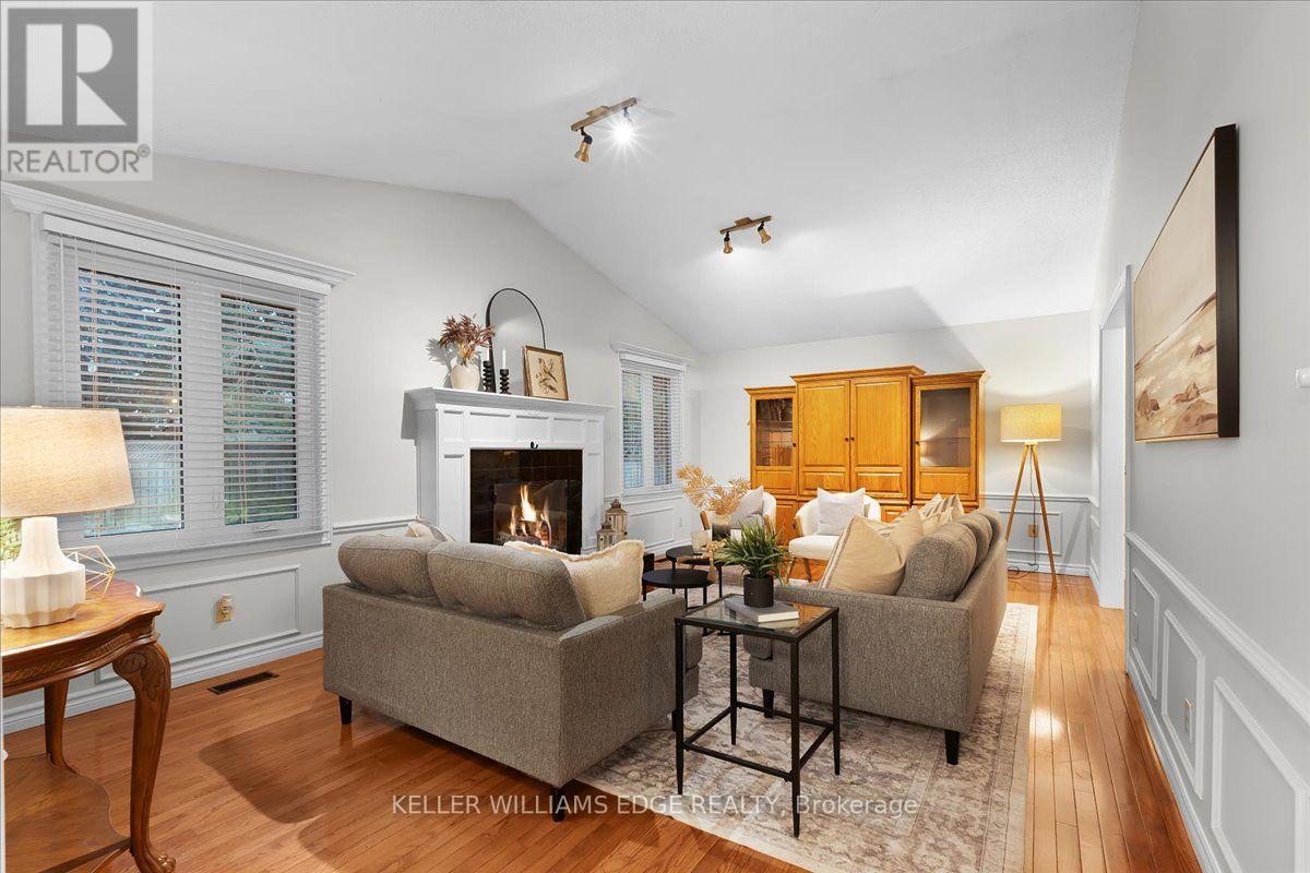 37 Bourbon Court, Hamilton, ON