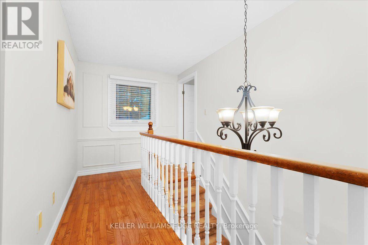 37 Bourbon Court, Hamilton, ON
