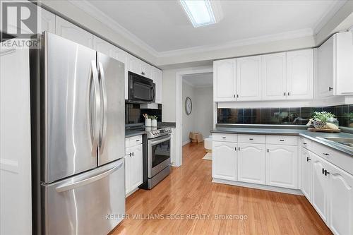37 Bourbon Court, Hamilton, ON 