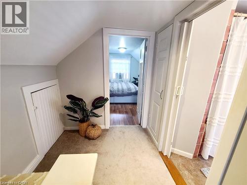 40 Whitfield Avenue, Hamilton, ON 