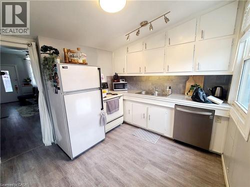40 Whitfield Avenue, Hamilton, ON 