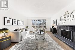 81 MAXOME AVENUE Toronto, ON M2M 3K2