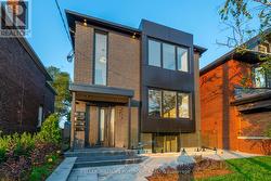 1 - 269 DONLANDS AVENUE Toronto, ON M4J 3R5