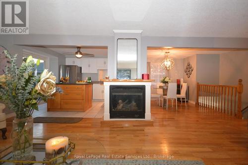 303 Grand Ridge Drive, Cambridge, ON 