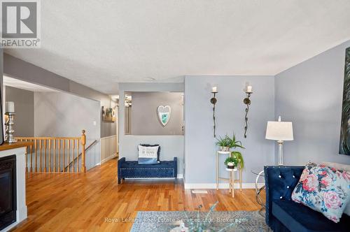 303 Grand Ridge Drive, Cambridge, ON 