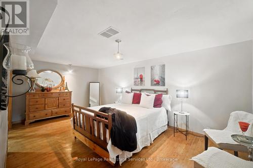 303 Grand Ridge Drive, Cambridge, ON 