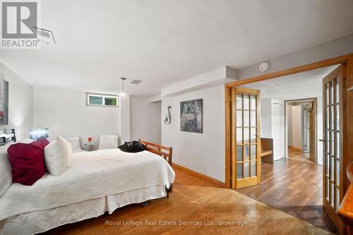 303 Grand Ridge Drive, Cambridge, ON 