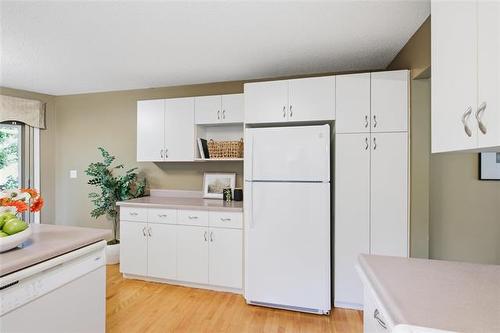47 Mckall Bay, Winnipeg, MB 
