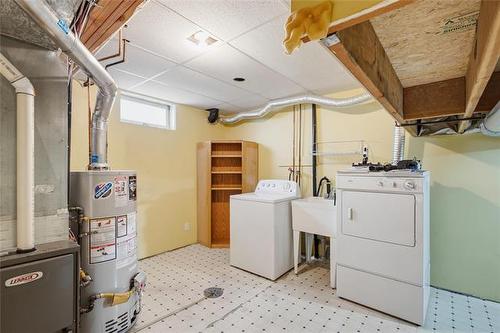 47 Mckall Bay, Winnipeg, MB 