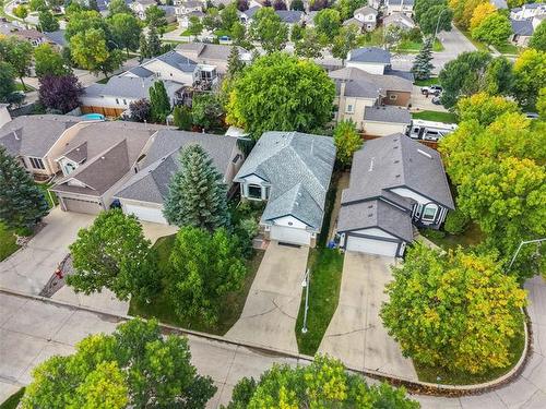 47 Mckall Bay, Winnipeg, MB 