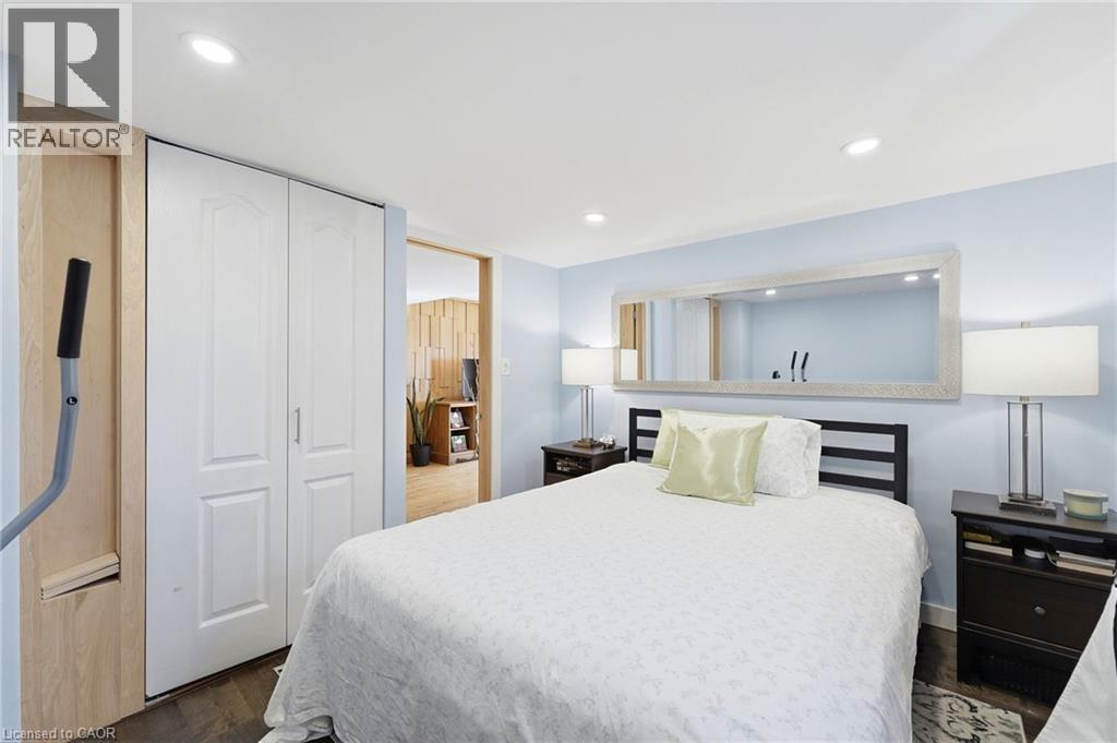 139 Glen Valley Drive, Hamilton, ON