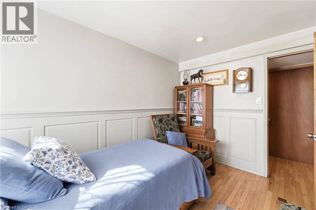 139 Glen Valley Drive, Hamilton, ON