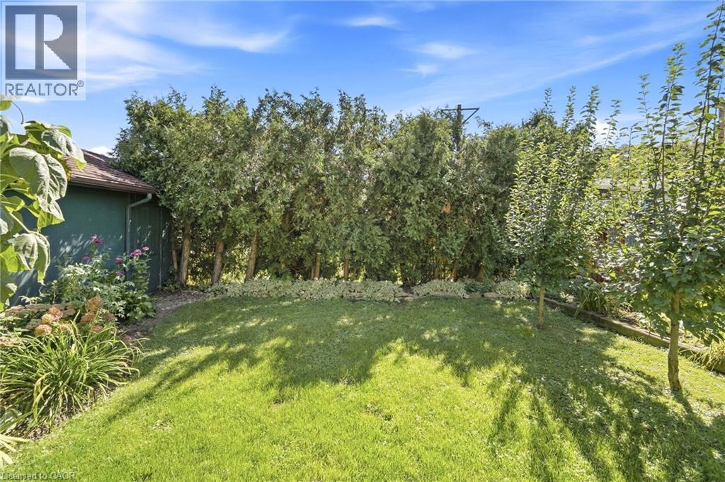139 Glen Valley Drive, Hamilton, ON