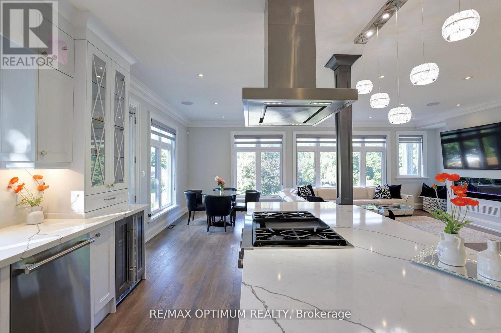 26 Pioneer Drive, Mississauga, ON