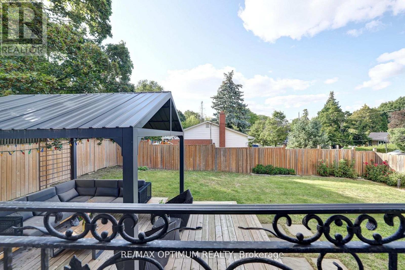 26 Pioneer Drive, Mississauga, ON