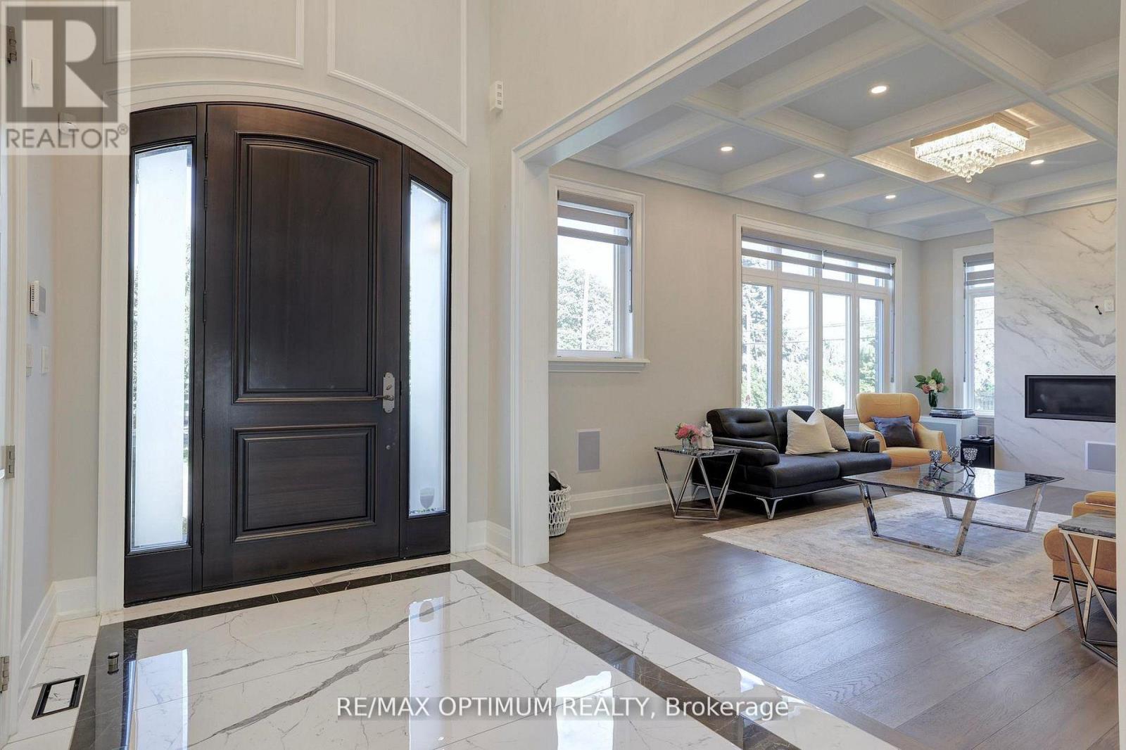 26 Pioneer Drive, Mississauga, ON