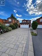 32 MARSDALE CRESCENT Toronto, ON M1X 1G7