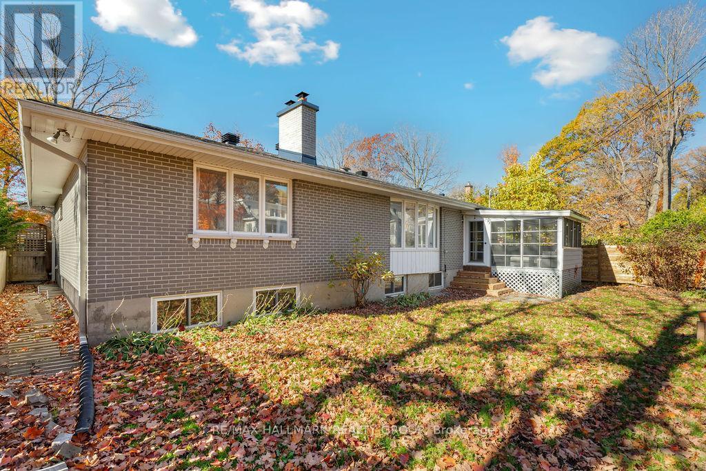 275 Crocus Avenue, Ottawa, ON