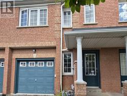 8 JAMES STREET Mississauga, ON L5M 1R5