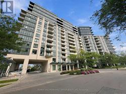 912 - 1135 ROYAL YORK ROAD Toronto, ON M9A 0C3