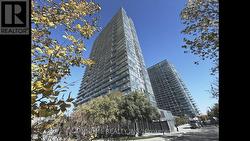 1106 - 105 THE QUEENSWAY Toronto, ON M6S 5B5