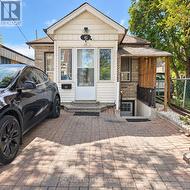 45 TURNBERRY AVENUE Toronto, ON M6N 1P9