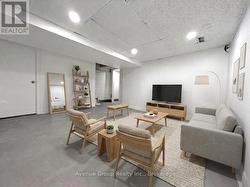 BSMT - 210 SHAW STREET Toronto, ON M6J 2W8