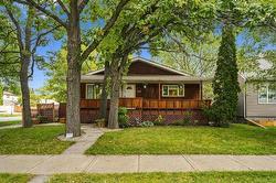 307 Oakview AVE  Winnipeg, MB R2K 0S4