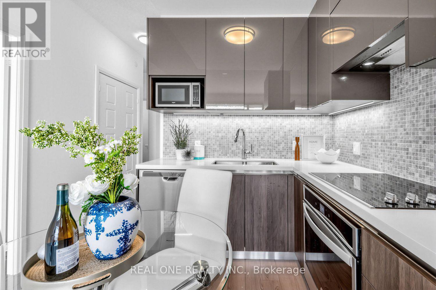 2107 - 15 Water Walk Drive, Markham, ON