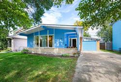 3 Litz PL  Winnipeg, MB R2G 0T9