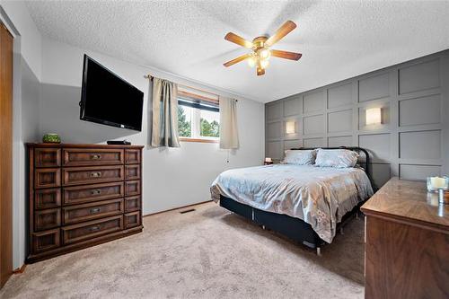 107 Alex Taylor Dr, Winnipeg, MB 