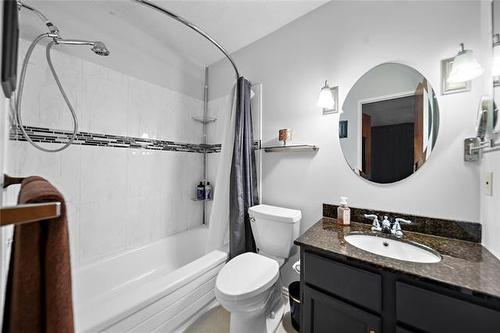 107 Alex Taylor Dr, Winnipeg, MB 