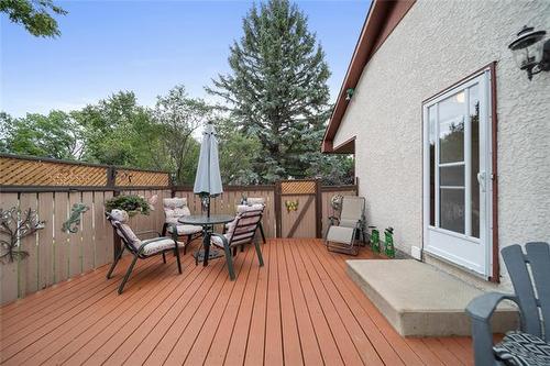 107 Alex Taylor Dr, Winnipeg, MB 