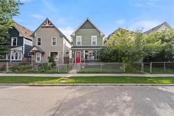 391 Agnes ST  Winnipeg, MB R3G 1N5