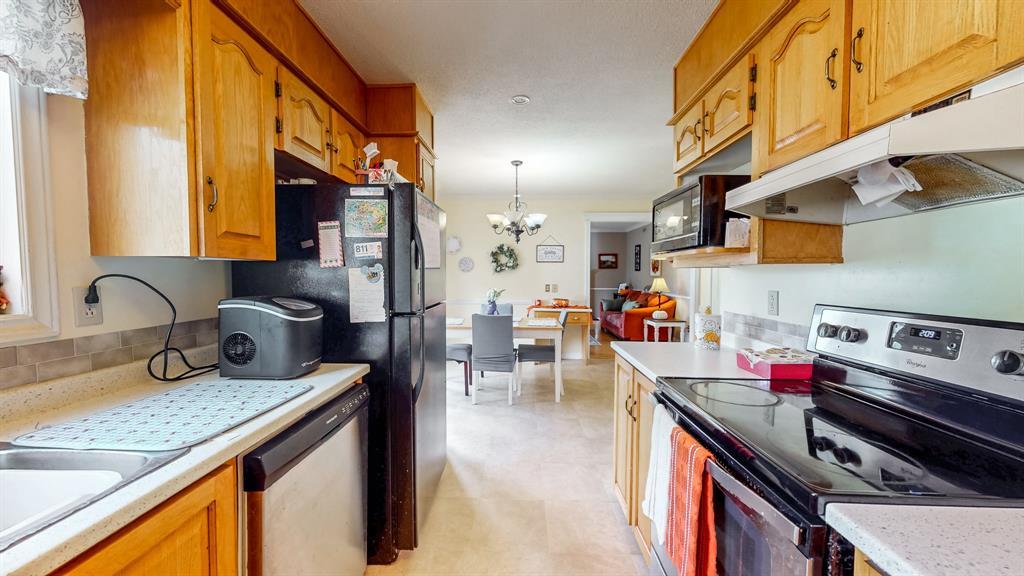 32 Halley Drive, St John'S, NL