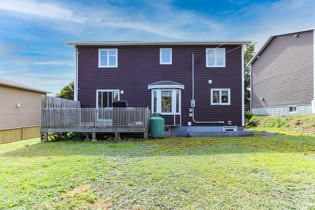 32 Halley Drive, St John'S, NL
