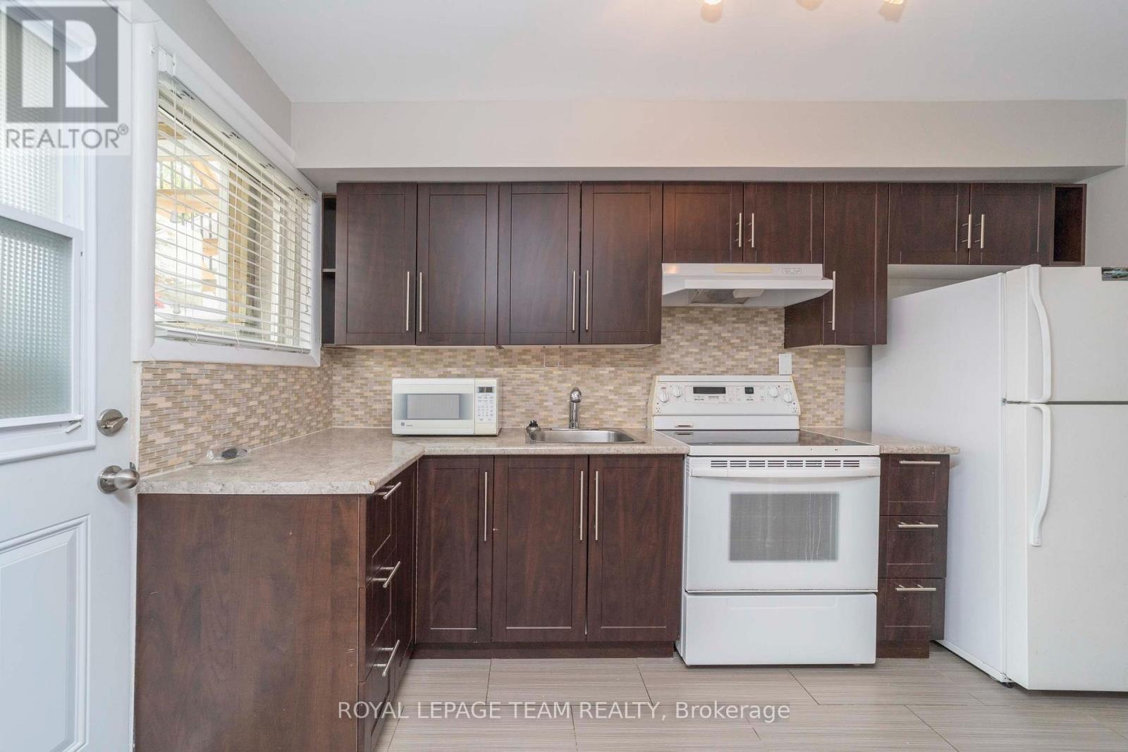 Unit 1 - Kitchen - 676 Borthwick Avenue, Ottawa, ON