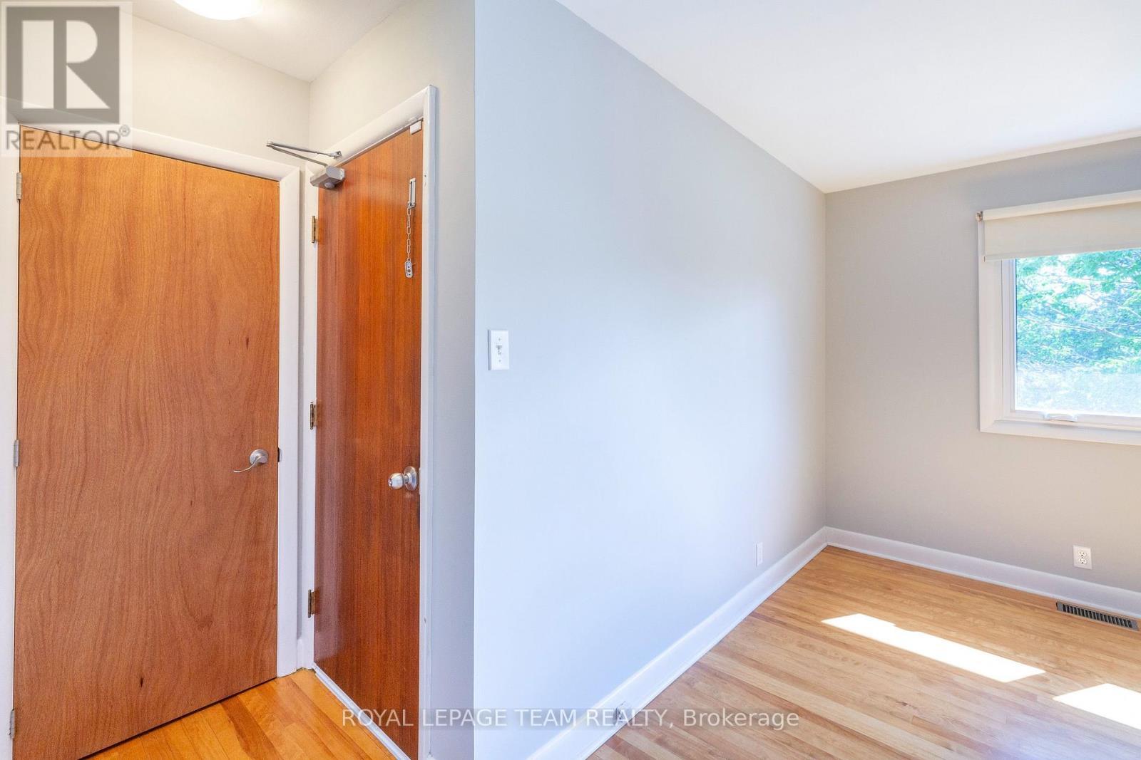 Unit 2 - entrance - 676 Borthwick Avenue, Ottawa, ON