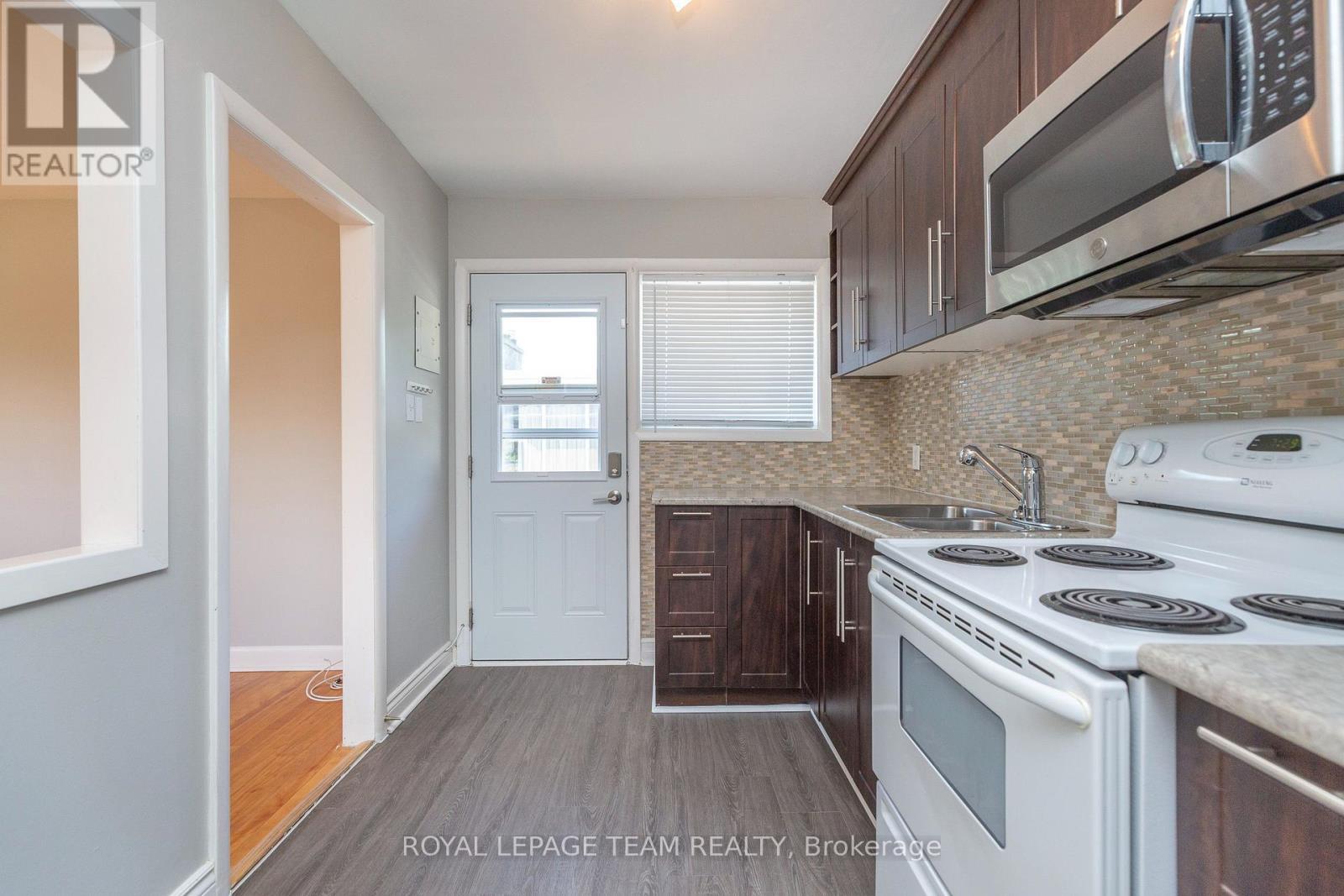 Unit 2 - Kitchen - 676 Borthwick Avenue, Ottawa, ON