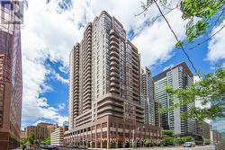 1511 - 736 BAY STREET Toronto, ON M5G 2M4