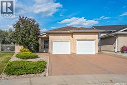 163 Blackburn CRESCENT Saskatoon, SK S7V 1E7