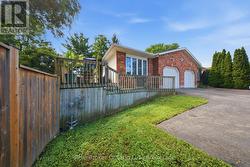 11 DUNDAS STREET W Brant (Paris), ON N3L 1E9