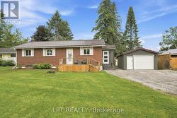 Bungalow w Detached Garage -