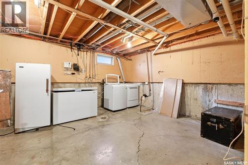 87 Vernon Crescent, Regina, SK 