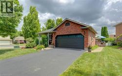 378 MEADOWVALE Place Waterloo, ON N2K 3P7